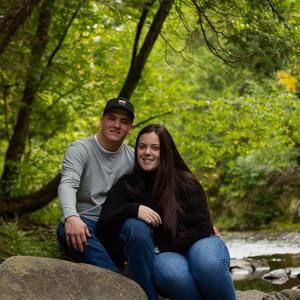 Meet your Posher, Laurie